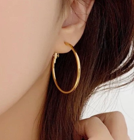 The Meena Hoop Earrings